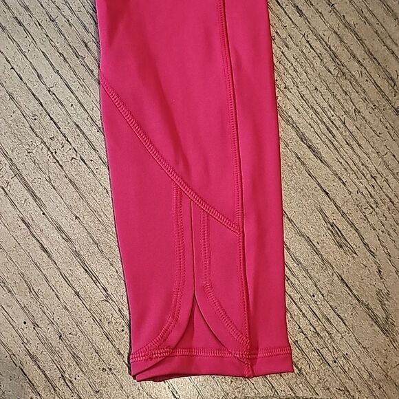 High waisted legging size S NWT 🌷 - Picture 13 of 14